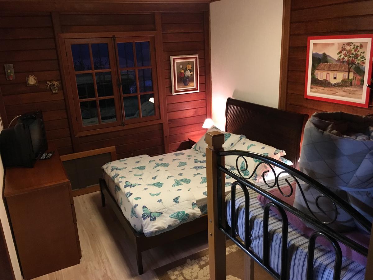 Aconchegante Casa Em Monte Verde Esterno foto